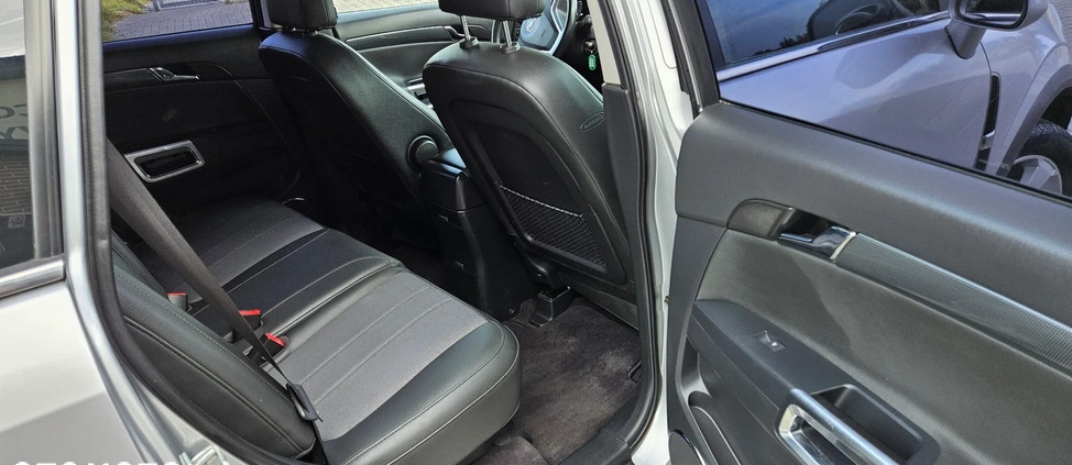 Opel Antara cena 20900 przebieg: 211000, rok produkcji 2006 z Giżycko małe 232